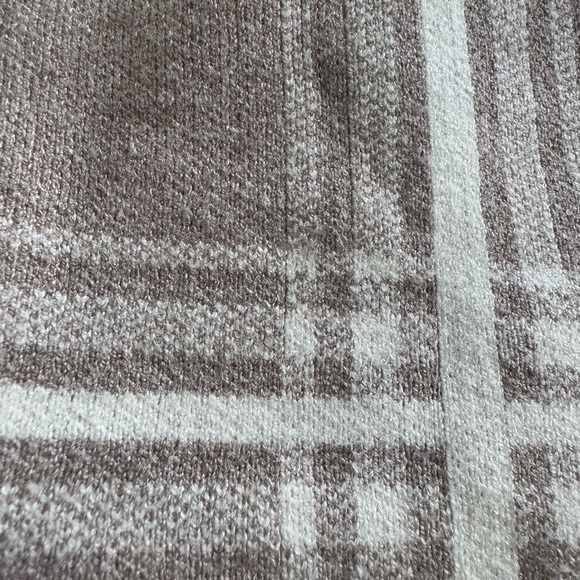 NWOT Max Studio collared plaid Sweater, Size Small - Picture 5 of 5